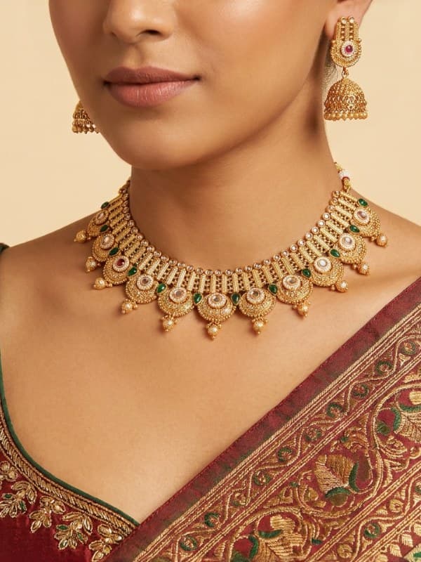 Short Necklace